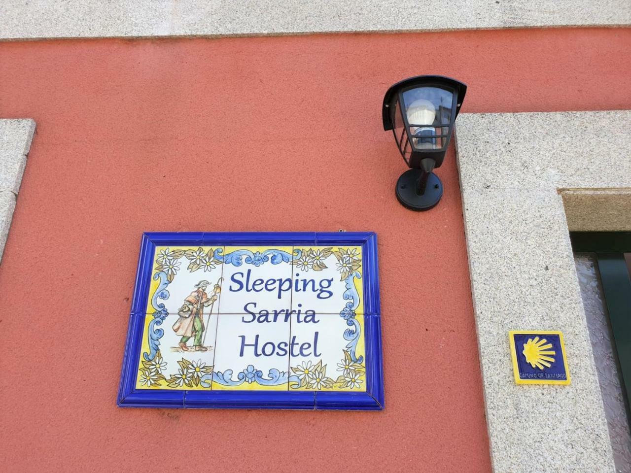 מלון Sleeping סאריה מראה חיצוני תמונה